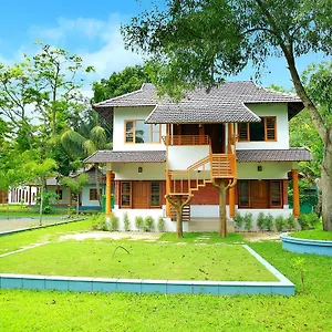 Casa Marari Resort